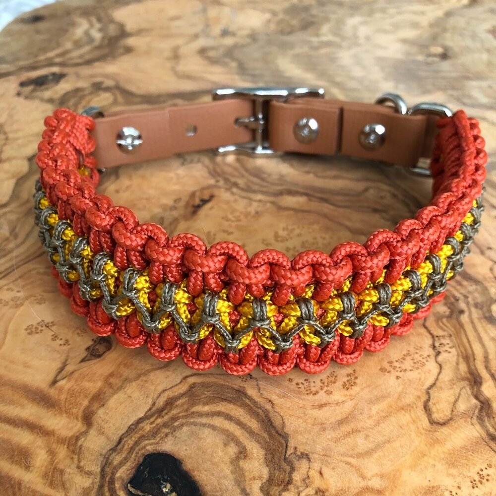 Dog Collar ~ Adjustable 14.5" - 17" ~ Orange and Gold Paracord ~ Fancy Collar